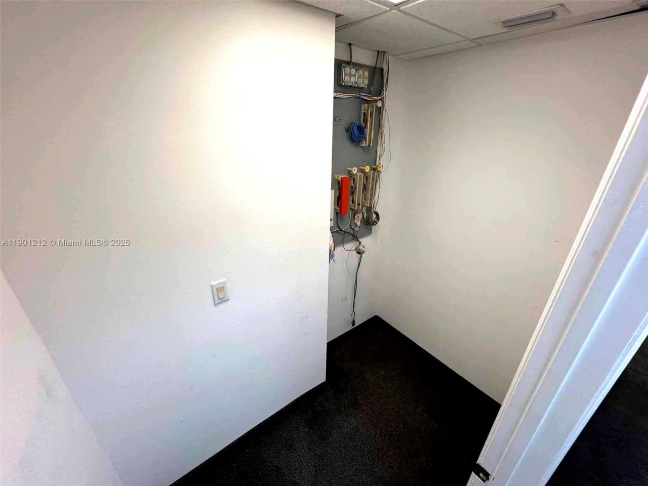 2727 E Oakland Park Blvd, Unit 304, Fort Lauderdale, FL 33306 Photo