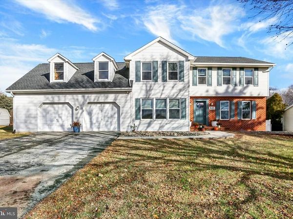 645 W FIRST STREET, BOILING SPRINGS, PA 17007