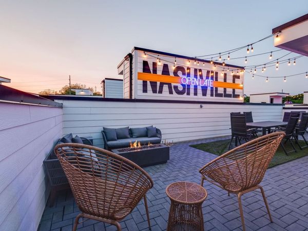 970 Youngs Ln, Unit I, Nashville, TN 37207