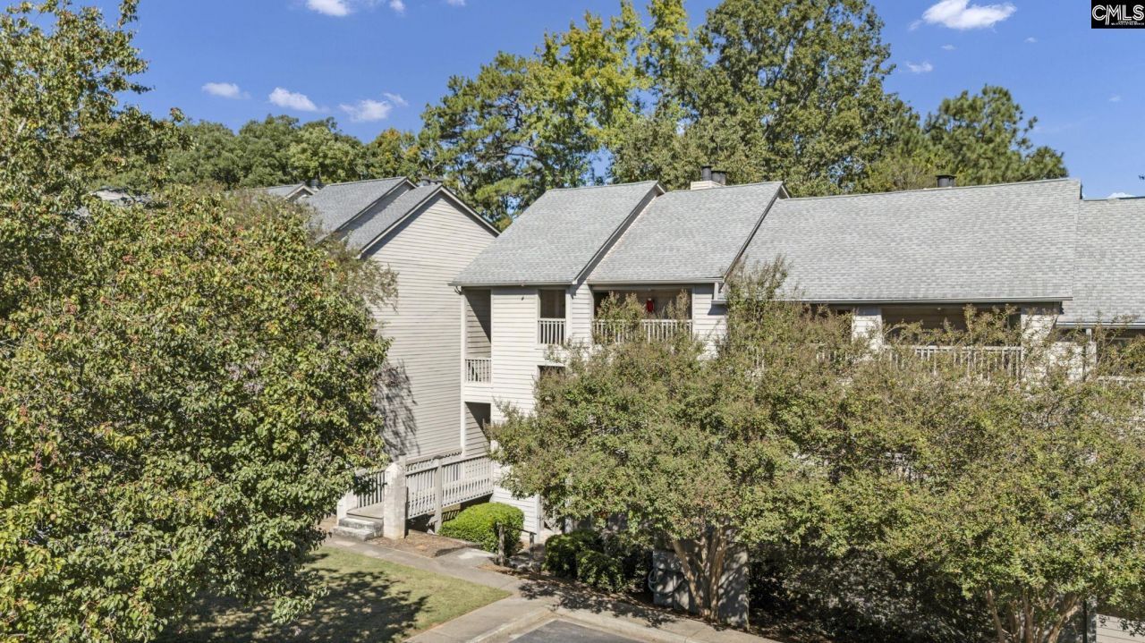 121 Edgewater Photo 38