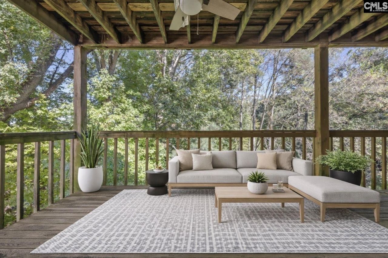 121 Edgewater Photo 6