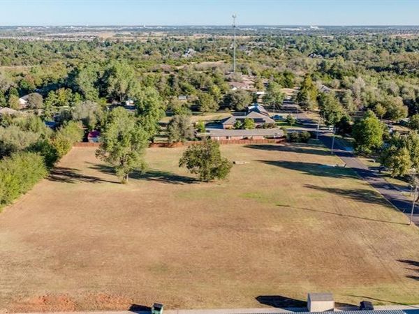 227 N Carol Terrace, Mustang, OK 73064