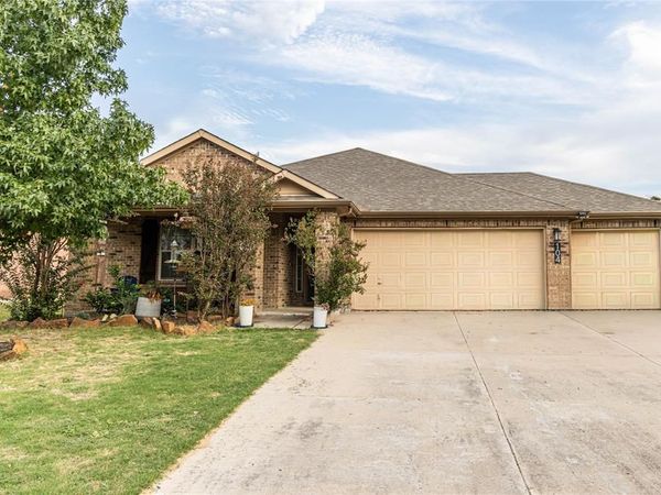 104 Forest Grove S, Princeton, TX 75407