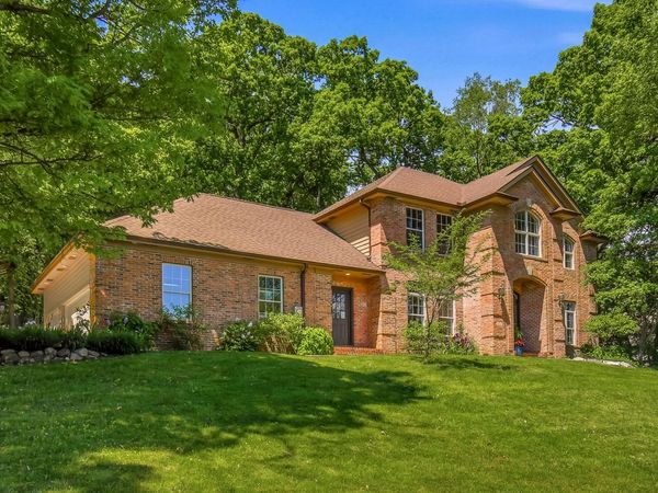 1932 Baihly Estates Lane SW, Rochester, MN 55902