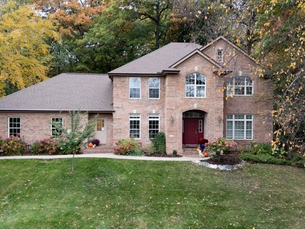 1932 Baihly Estates Lane SW, Rochester, MN 55902