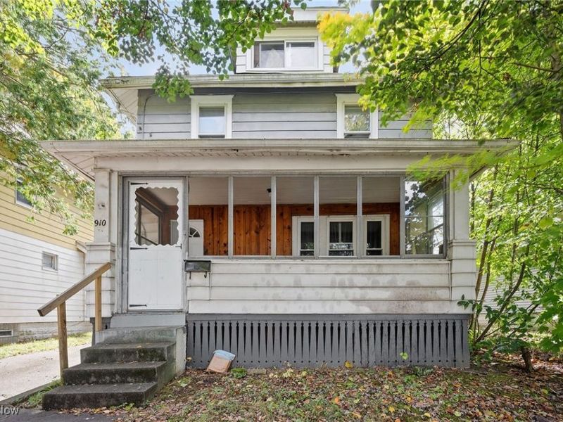910 Bye Street, Akron, OH 44320 Photo 2