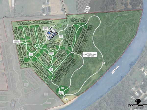 665 SH 230 Loop, Smithville, TX 78957