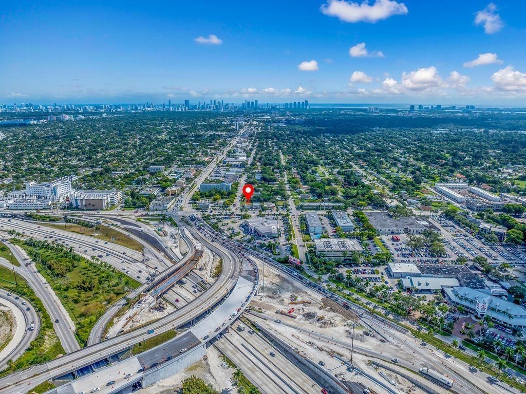 137 NW 165th St, Miami, FL 33169 Photo