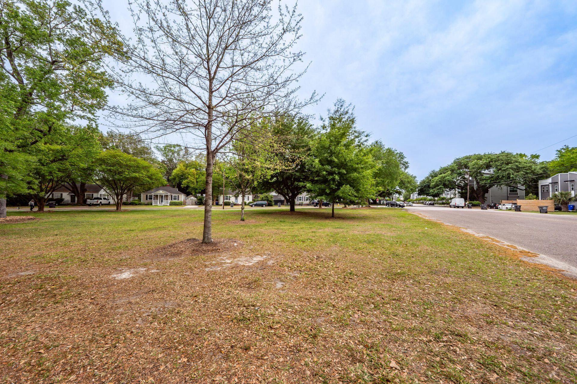 4728 Mixson Avenue Photo 30