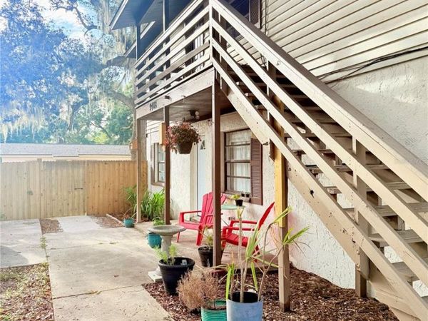 9402 N SEMMES STREET, TAMPA, FL 33612