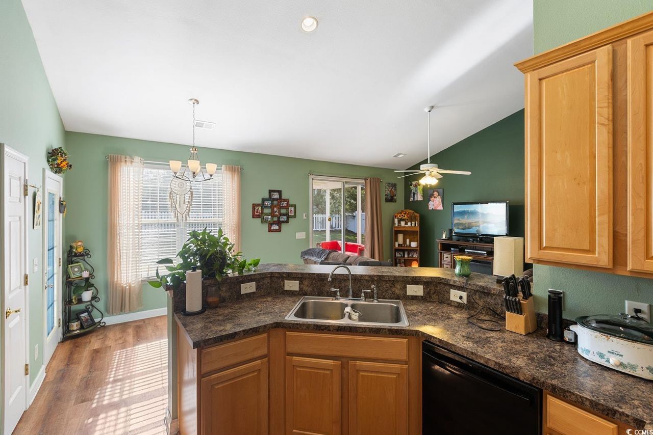 720 Gazania Ln. Photo 12