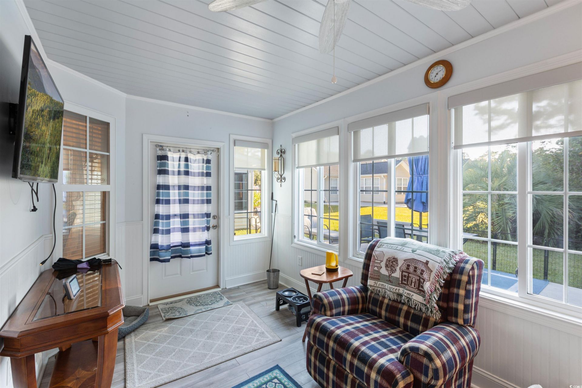 6713 Wisteria Dr. Photo 14