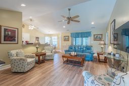 6713 Wisteria Dr. photo 4