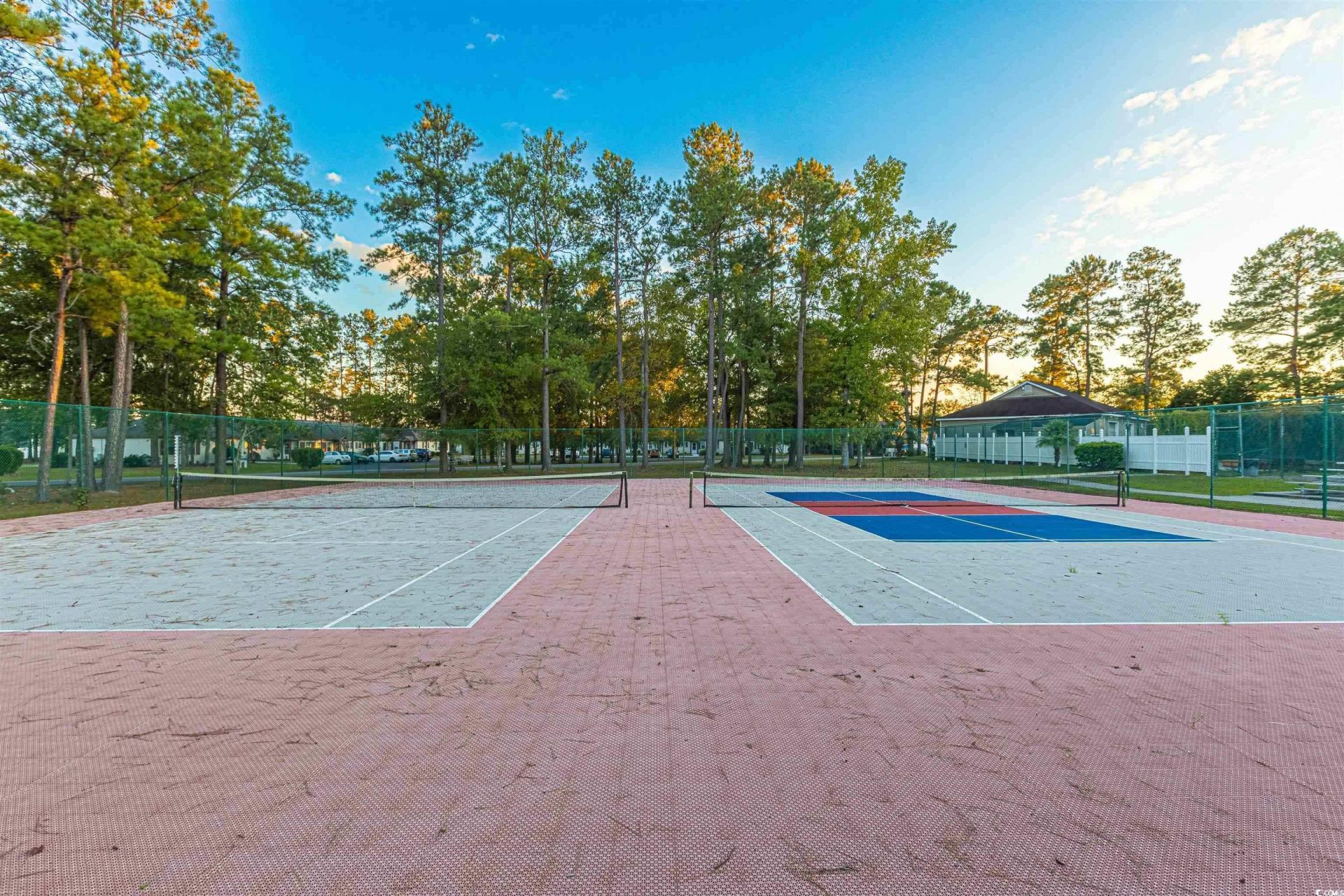 6713 Wisteria Dr. Photo 30