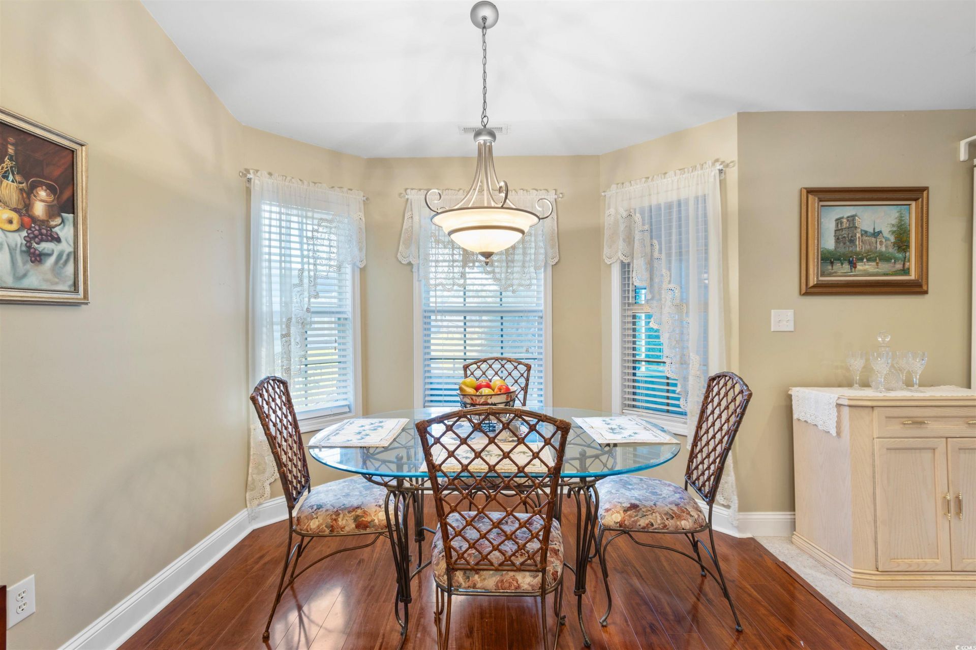 6713 Wisteria Dr. Photo 8