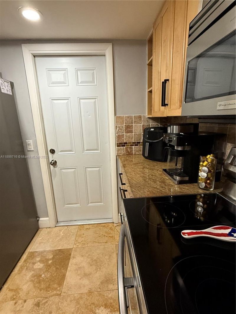 11411 NW 37th Pl, Sunrise, FL 33323 Photo