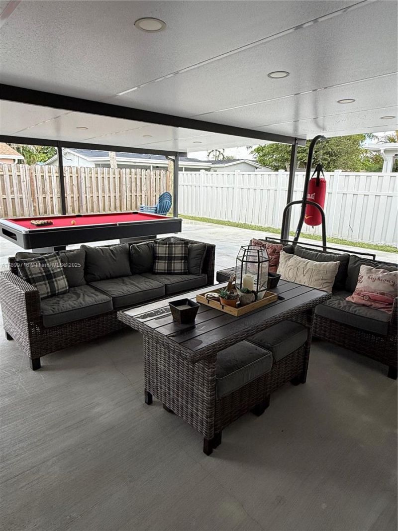 11411 NW 37th Pl, Sunrise, FL 33323 Photo