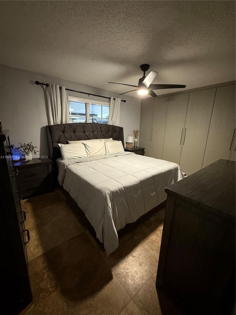 11411 NW 37th Pl, Sunrise, FL 33323 Photo