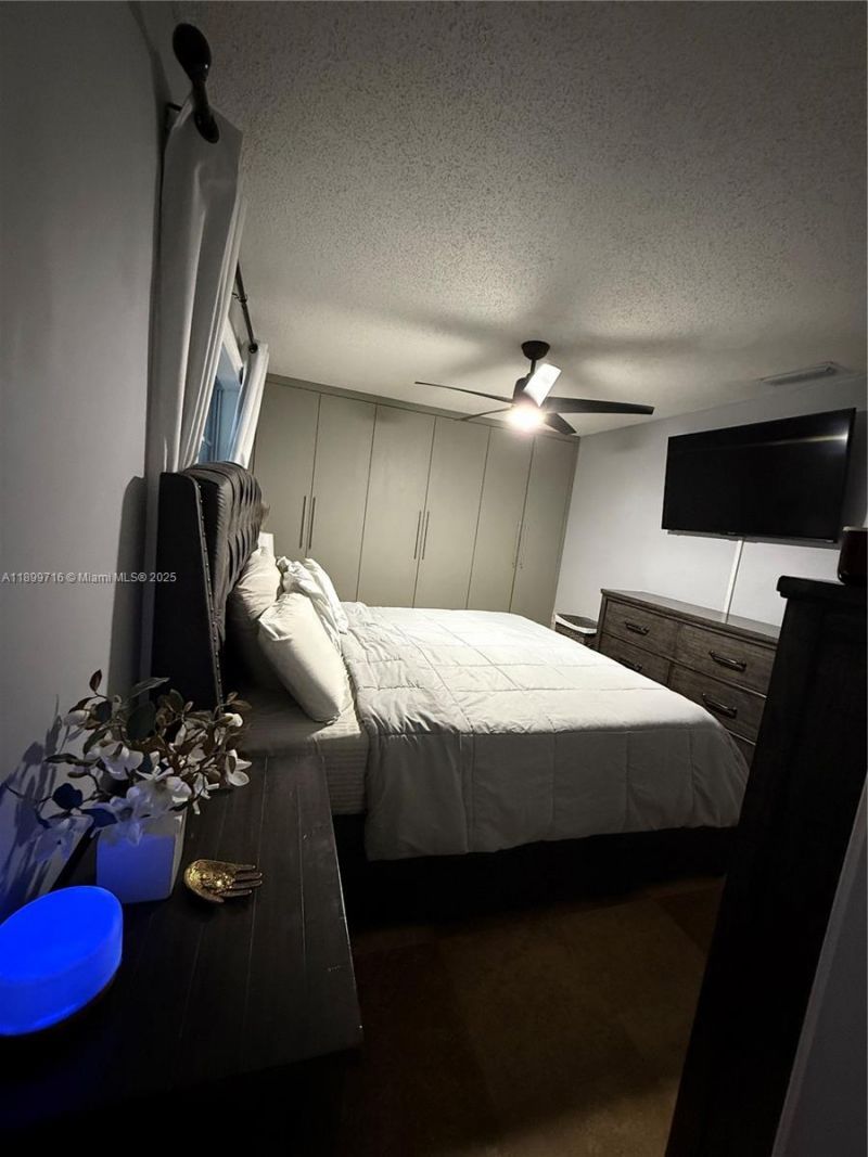 11411 NW 37th Pl, Sunrise, FL 33323 Photo