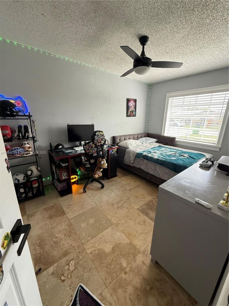 11411 NW 37th Pl, Sunrise, FL 33323 Photo