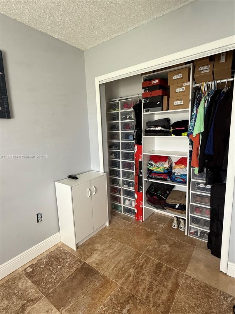 11411 NW 37th Pl, Sunrise, FL 33323 Photo