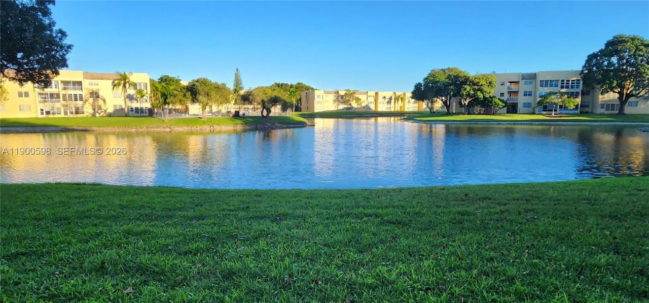 5940 NW 64 Th Ave, Unit 109, Tamarac, FL 33319 Photo