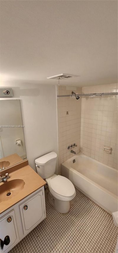 5940 NW 64 Th Ave, Unit 109, Tamarac, FL 33319 Photo