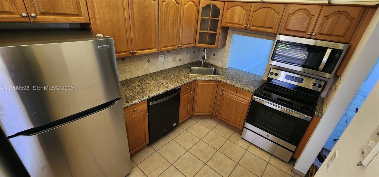 5940 NW 64 Th Ave, Unit 109, Tamarac, FL 33319 Photo