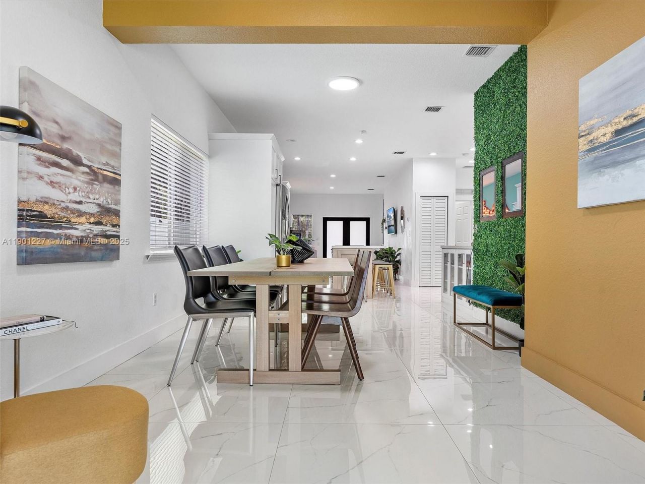 11843 W Biscayne Canal Rd, Miami, FL 33161 Photo