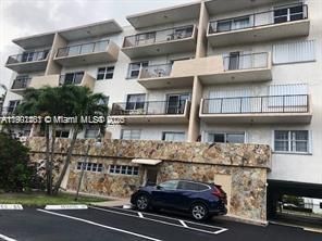 201 180th Dr, Unit 411, Sunny Isles Beach, FL 33160 Photo