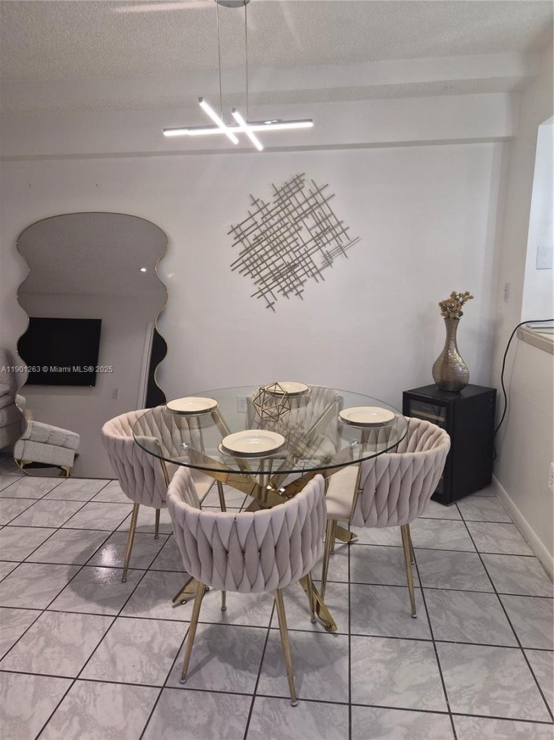 201 180th Dr, Unit 411, Sunny Isles Beach, FL 33160 Photo