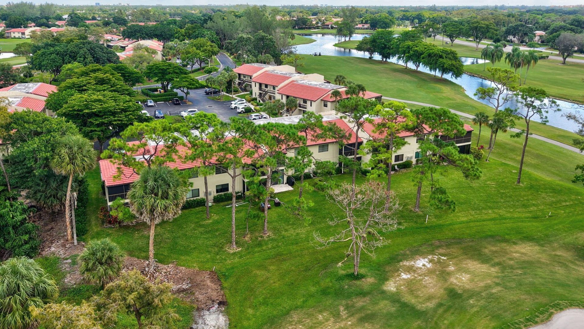 8450 Casa Del Lago, Unit J, Boca Raton, FL 33433 Photo