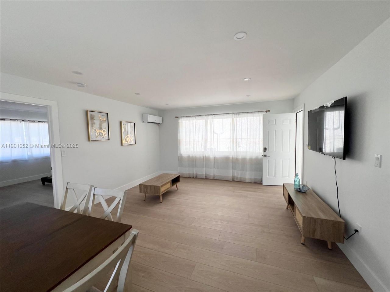 312 Elm St, Hollywood, FL 33019 Photo