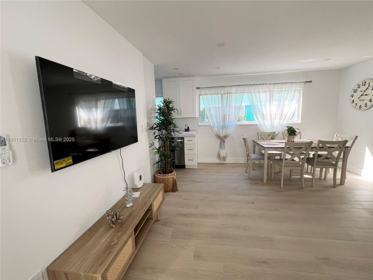 312 Elm St, Hollywood, FL 33019 Photo