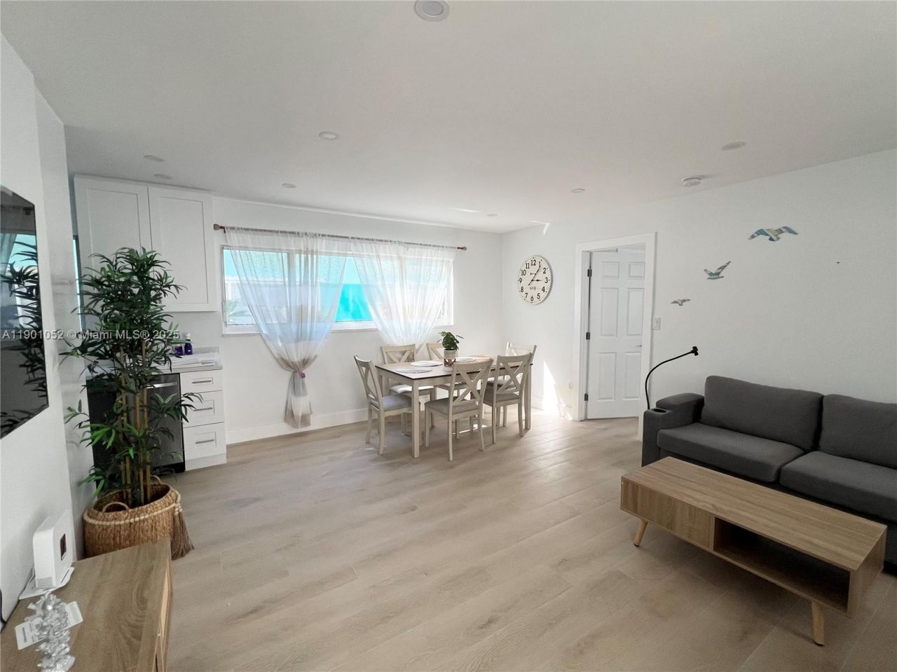 312 Elm St, Hollywood, FL 33019 Photo