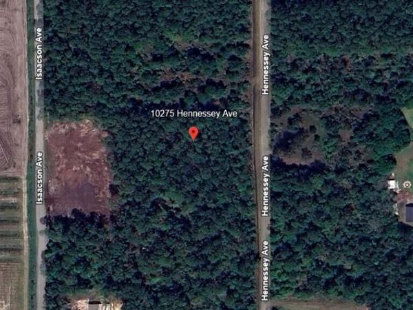 10275 Hennessey Avenue, Hastings, FL 32145