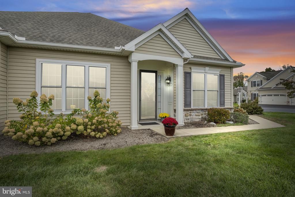 110 Bluebell Drive, Mechanicsburg, PA 17050 Main Photo