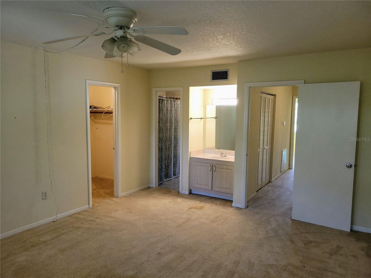 1635 58th Terrace S, Unit 4, Saint Petersburg, FL 33712 Photo