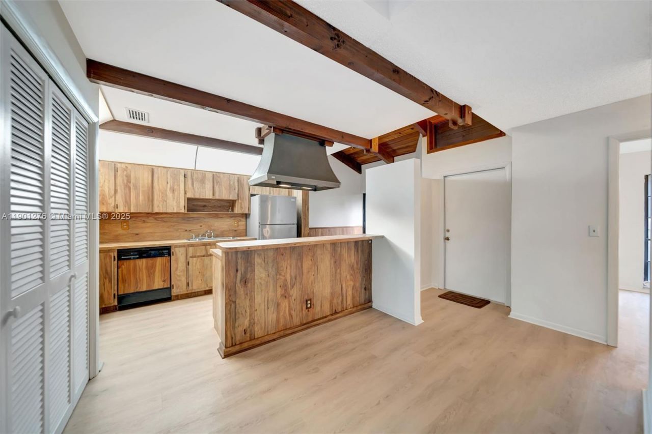 616 Briarwood Cir, Hollywood, FL 33024 Photo