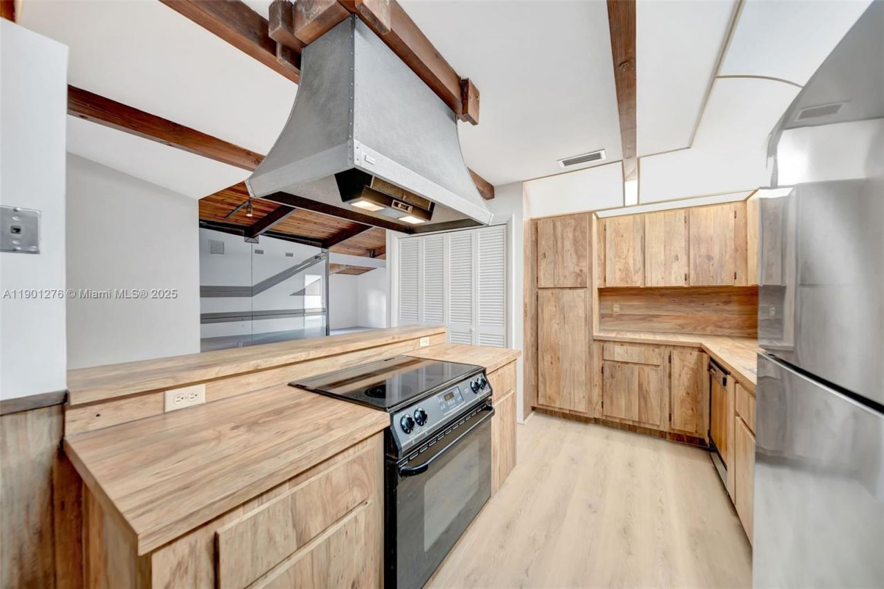 616 Briarwood Cir, Hollywood, FL 33024 Photo