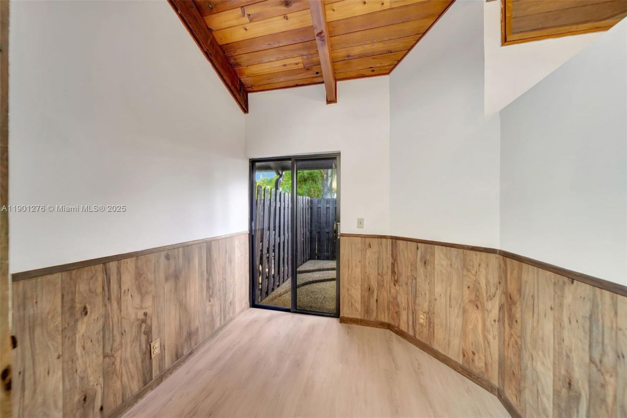 616 Briarwood Cir, Hollywood, FL 33024 Photo