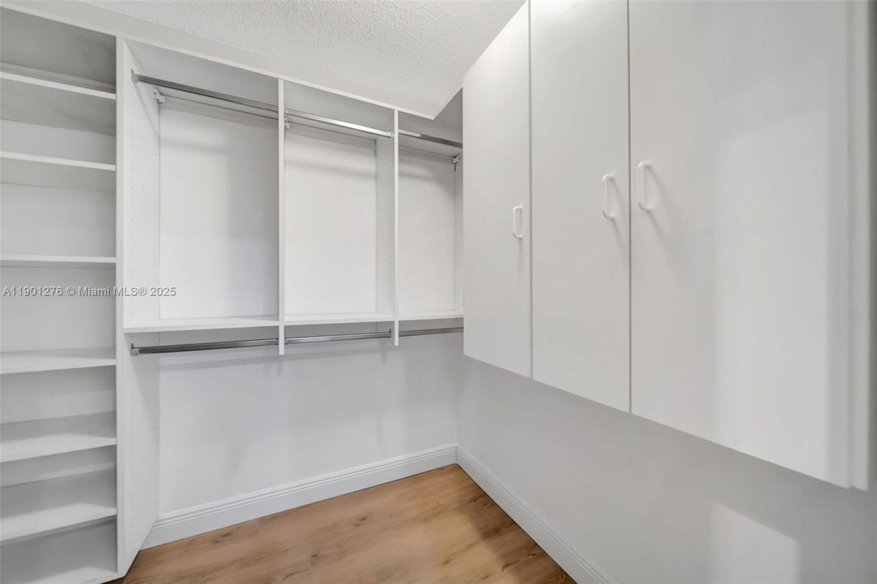 616 Briarwood Cir, Hollywood, FL 33024 Photo