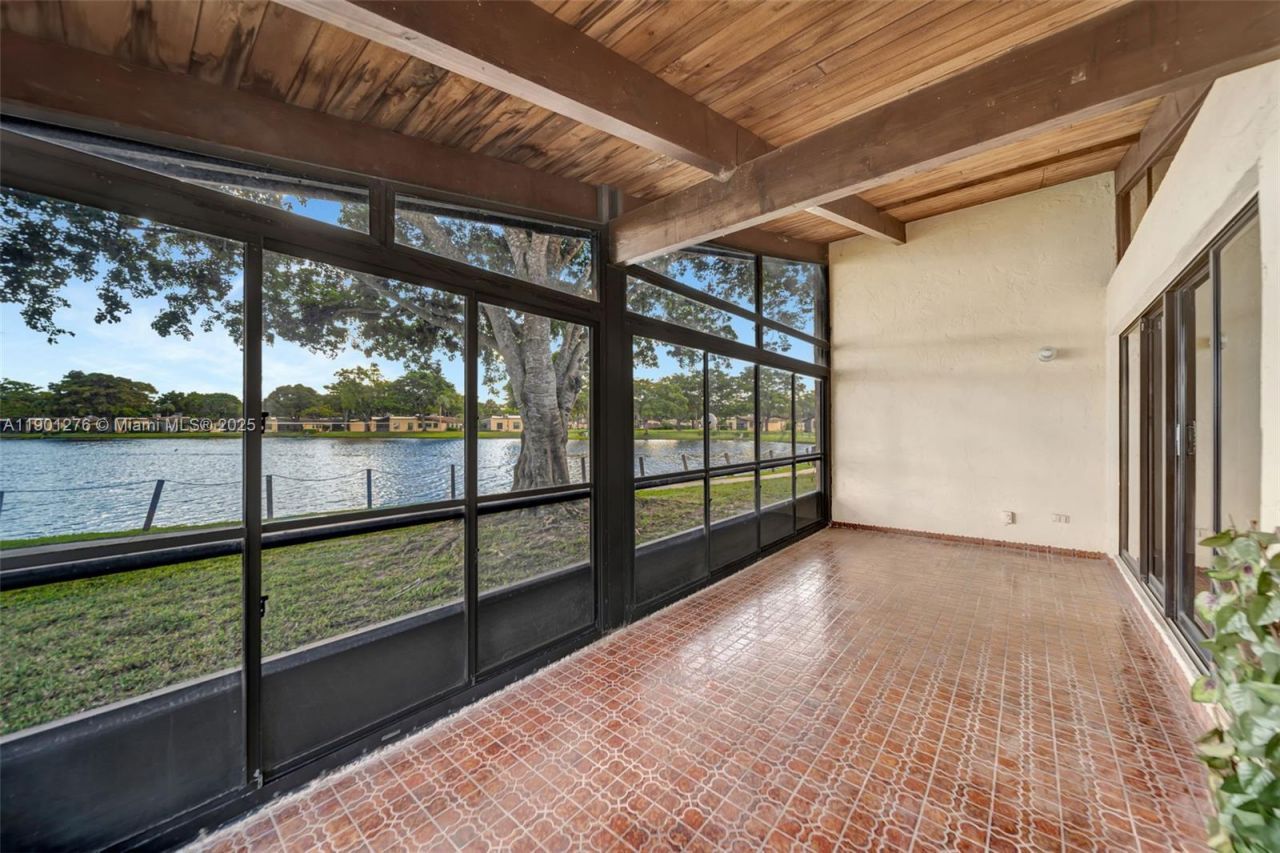 616 Briarwood Cir, Hollywood, FL 33024 Photo