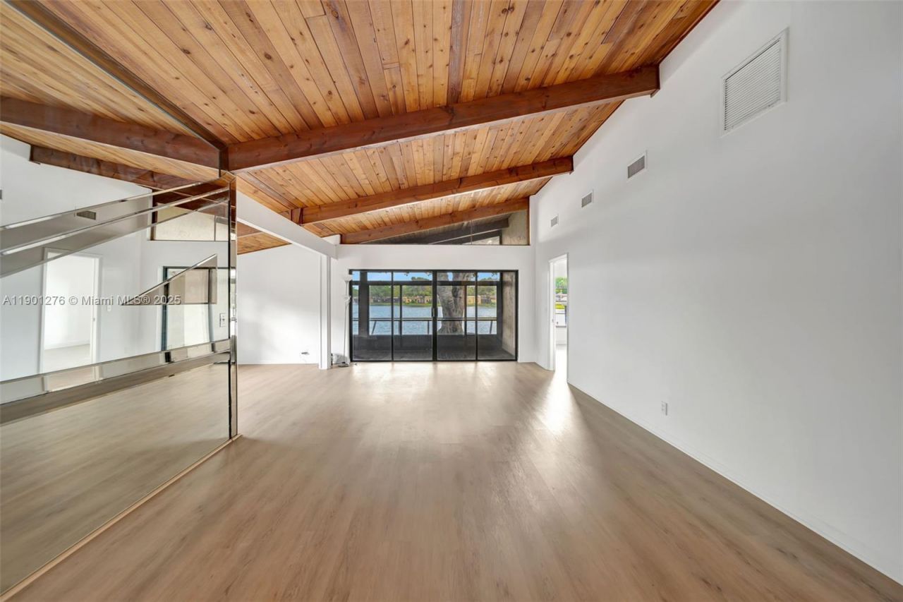 616 Briarwood Cir, Hollywood, FL 33024 Photo