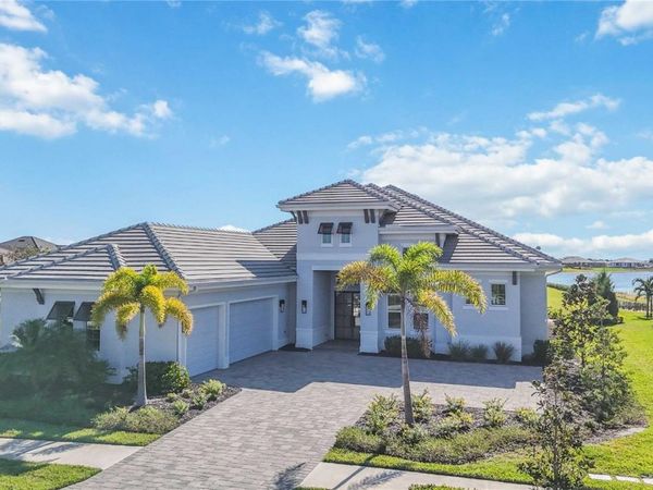 500 BLUE SHELL LOOP, SARASOTA, FL 34240