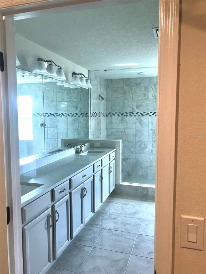 11638 Sweet Tangerine Lane, Tampa, FL 33626 Photo