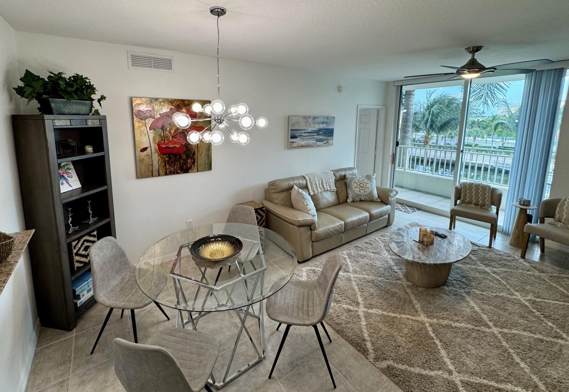 625 Casa Loma Boulevard, Unit 304, Boynton Beach, FL 33435 Photo