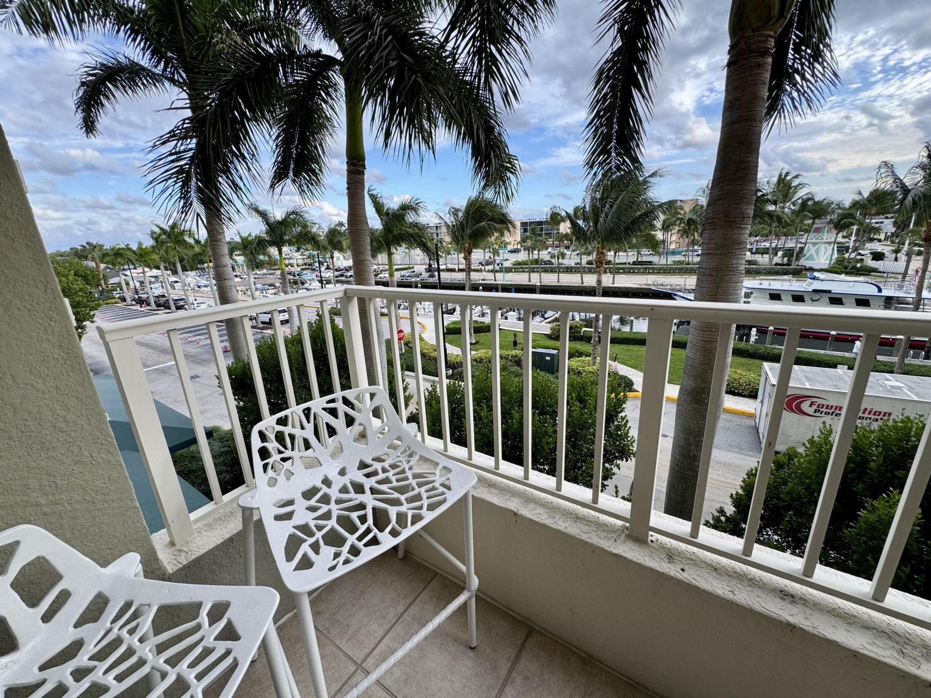 625 Casa Loma Boulevard, Unit 304, Boynton Beach, FL 33435 Photo