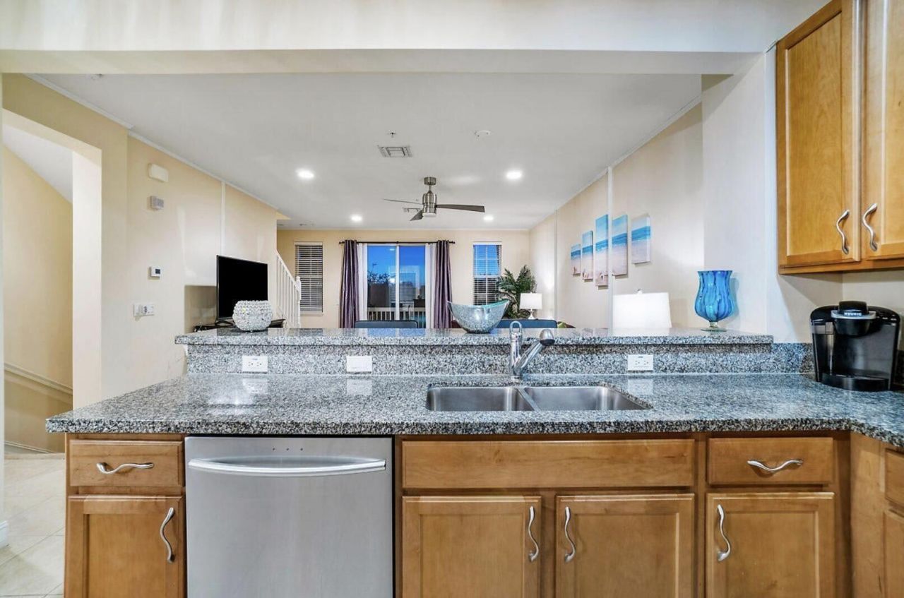 111 SW 2nd Avenue, Delray Beach, FL 33444 Photo