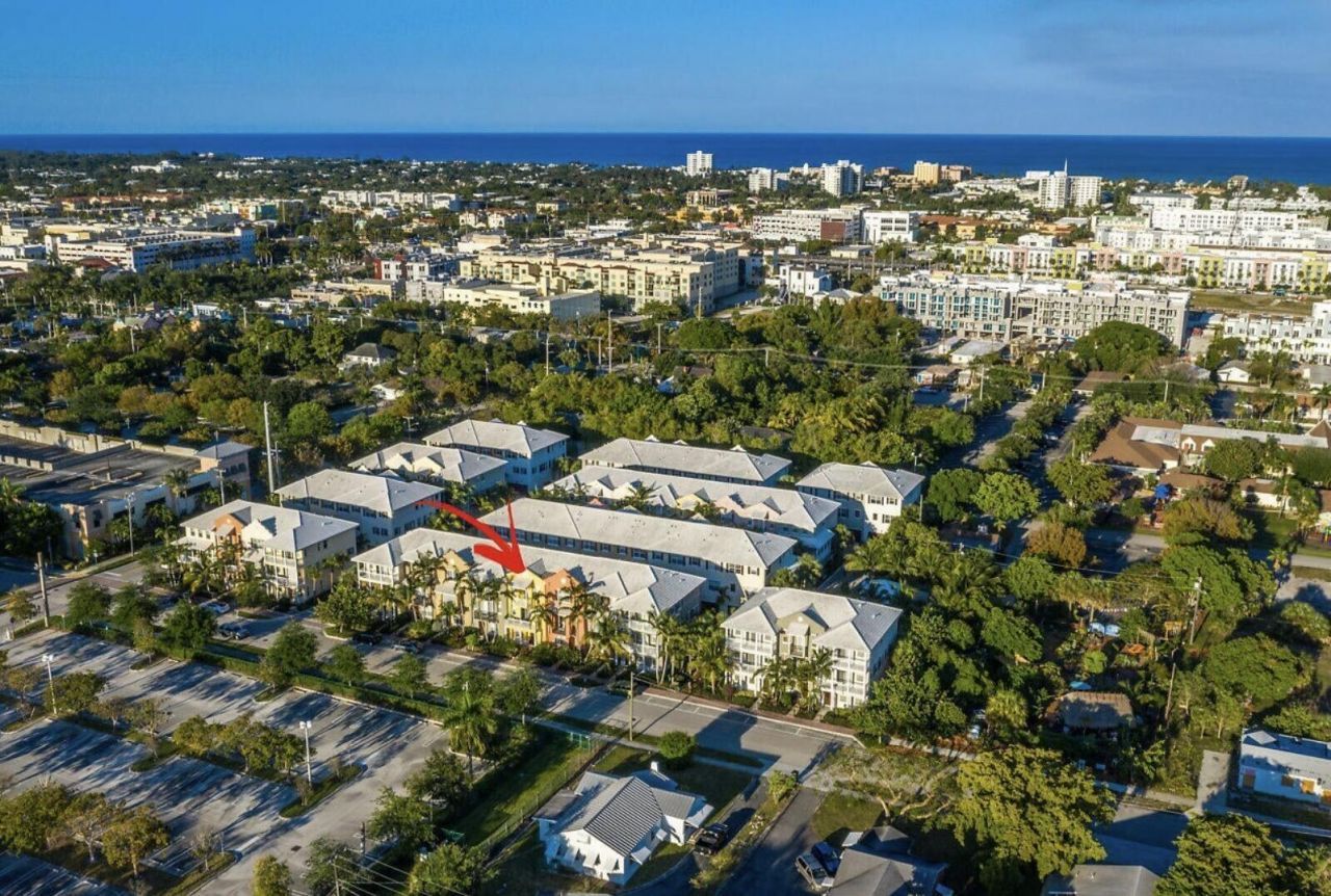 111 SW 2nd Avenue, Delray Beach, FL 33444 Photo